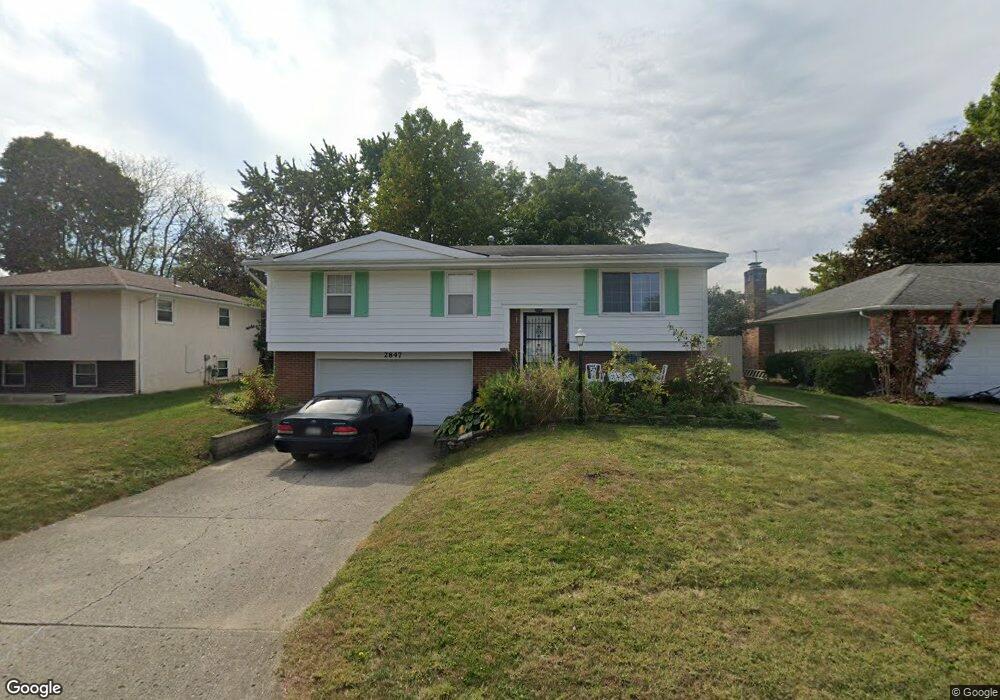 2847 Woodcroft Rd, Columbus, OH 43204 - photo 1