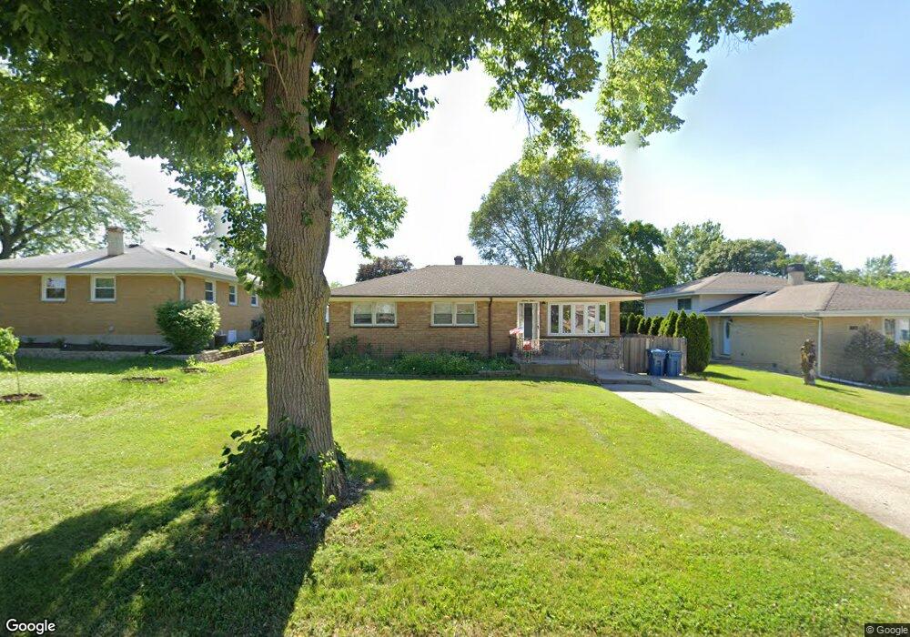 712 N Emroy Ave, Elmhurst, IL 60126 - photo 1