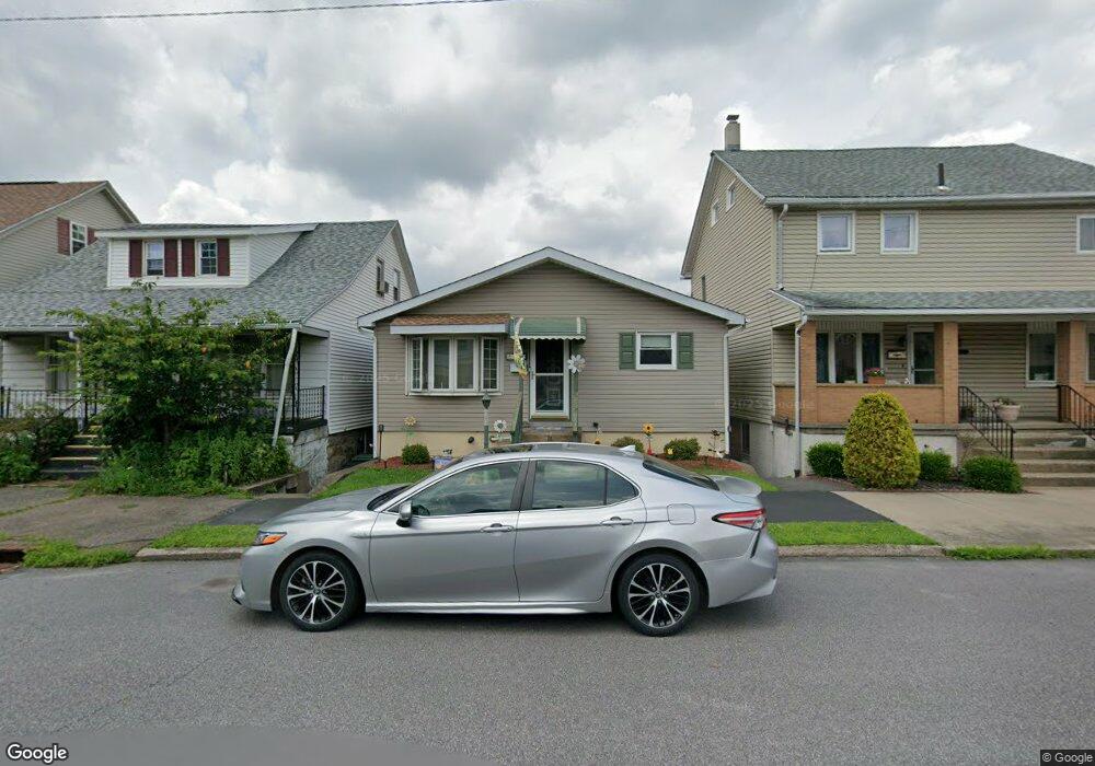 146 Thirwell Ave, Hazleton, PA 18201 - photo 1