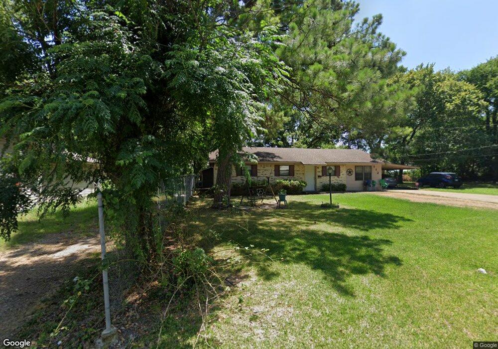 714 E 7th St, Bonham, TX 75418 - photo 1