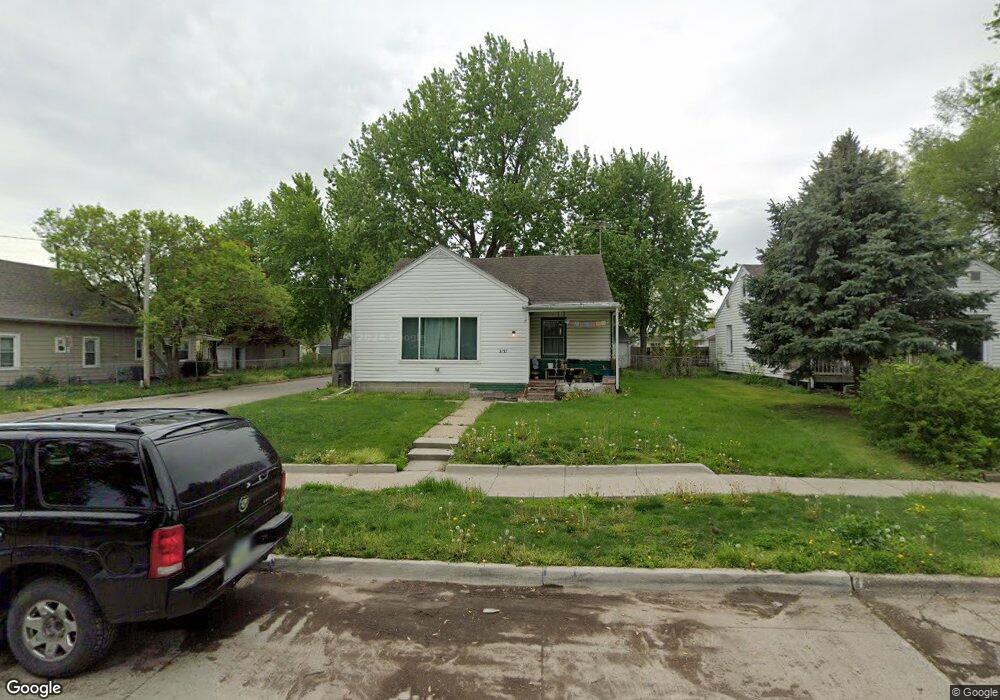 2137 Maple St, Des Moines, IA 50317 - photo 1