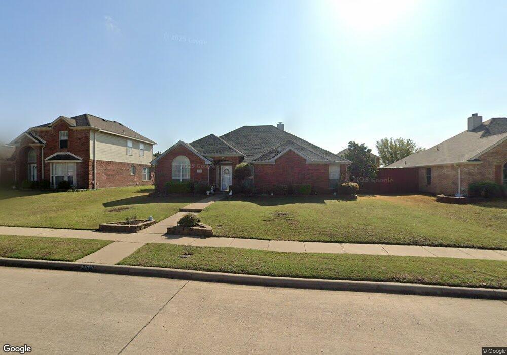 3810 Barrington Dr, Richardson, TX 75082 - photo 1