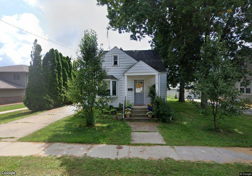 127 Elm St, Kewaskum, WI 53040 - photo 1