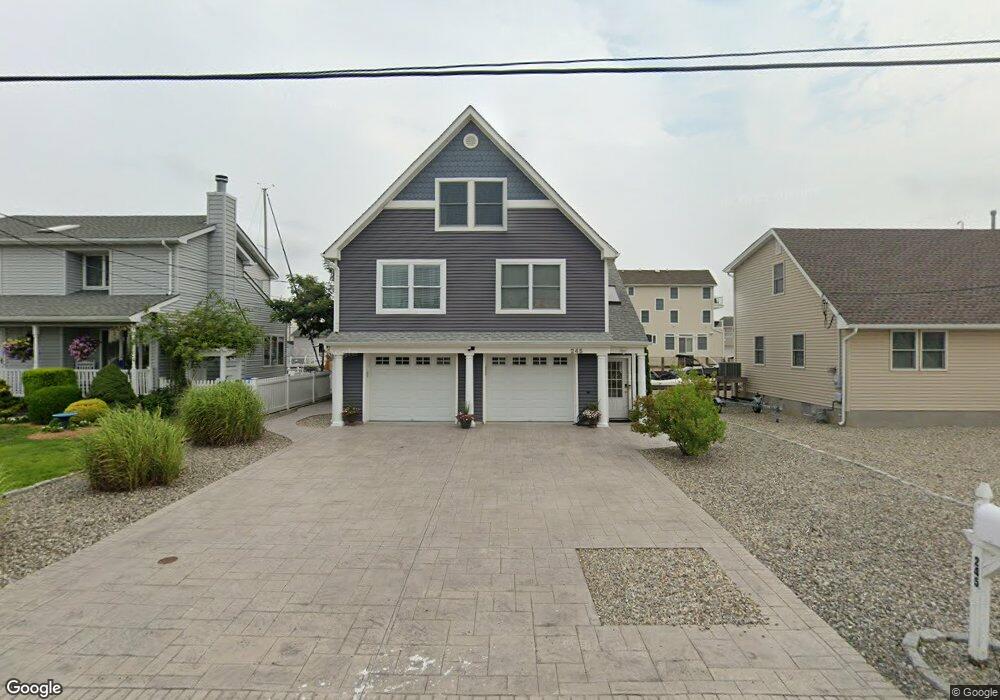 245 Sandlewood Dr, Bayville, NJ 08721 - photo 1