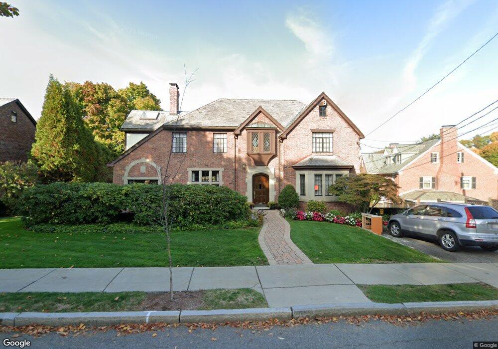 116 Mandalay Rd, Newton Center, MA 02459 - photo 1