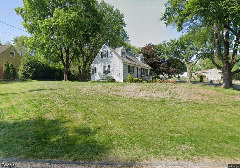 27 Jerome Ave, Trumbull, CT 06611 - photo 1