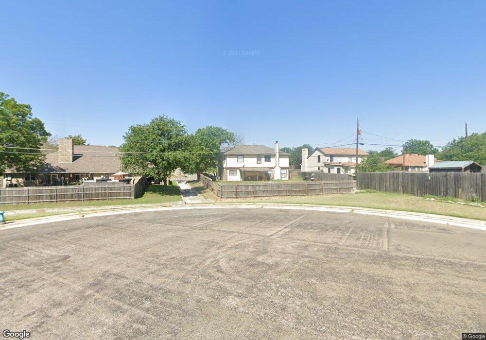 302 Texas St, Copperas Cove, TX 76522 - photo 1