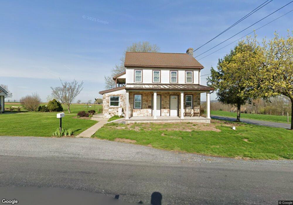 696 White Oak Rd, New Holland, PA 17557 - photo 1