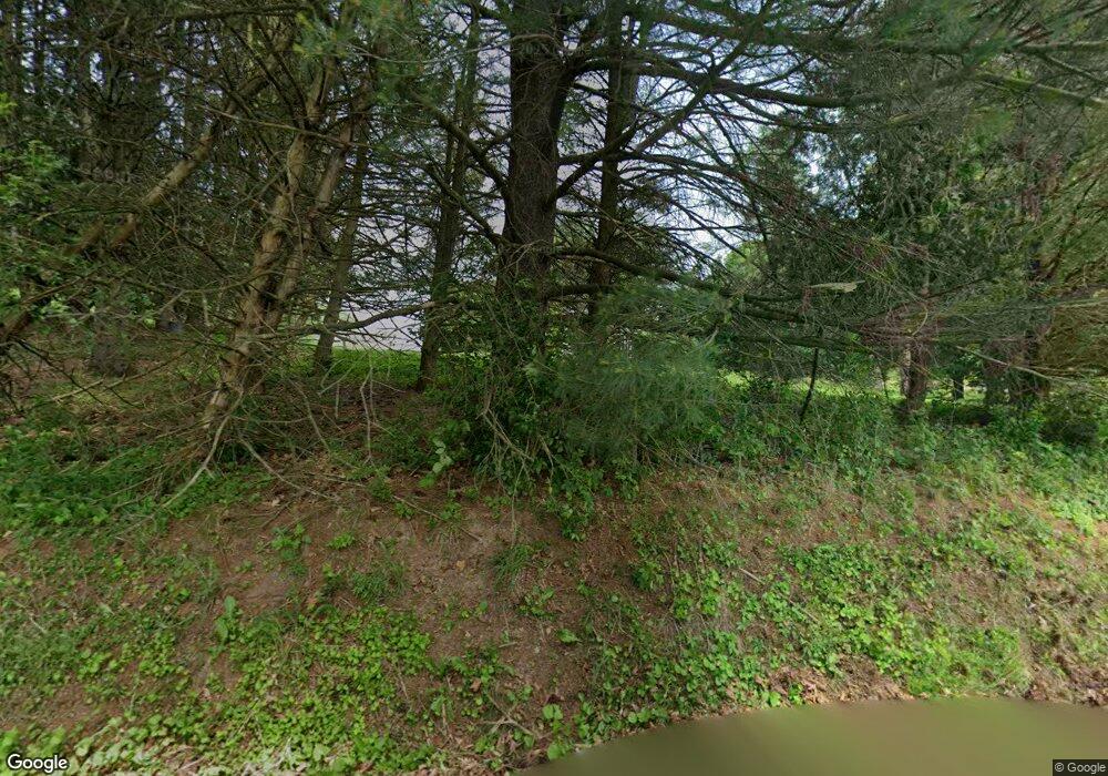 34 Arrow Rd, New Ringgold, PA 17960 - photo 1