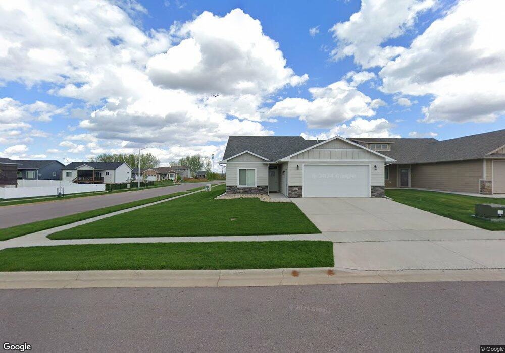 5400 S Eastwind Ave, Sioux Falls, SD 57108 - photo 1