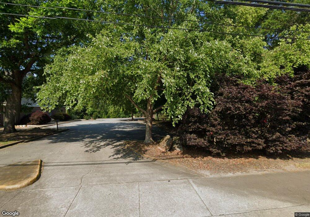 982 S Broad St, Commerce, GA 30529 - photo 1