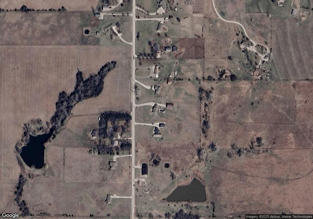 9136 NW Green Hills Rd, Topeka, KS 66618 - photo 1