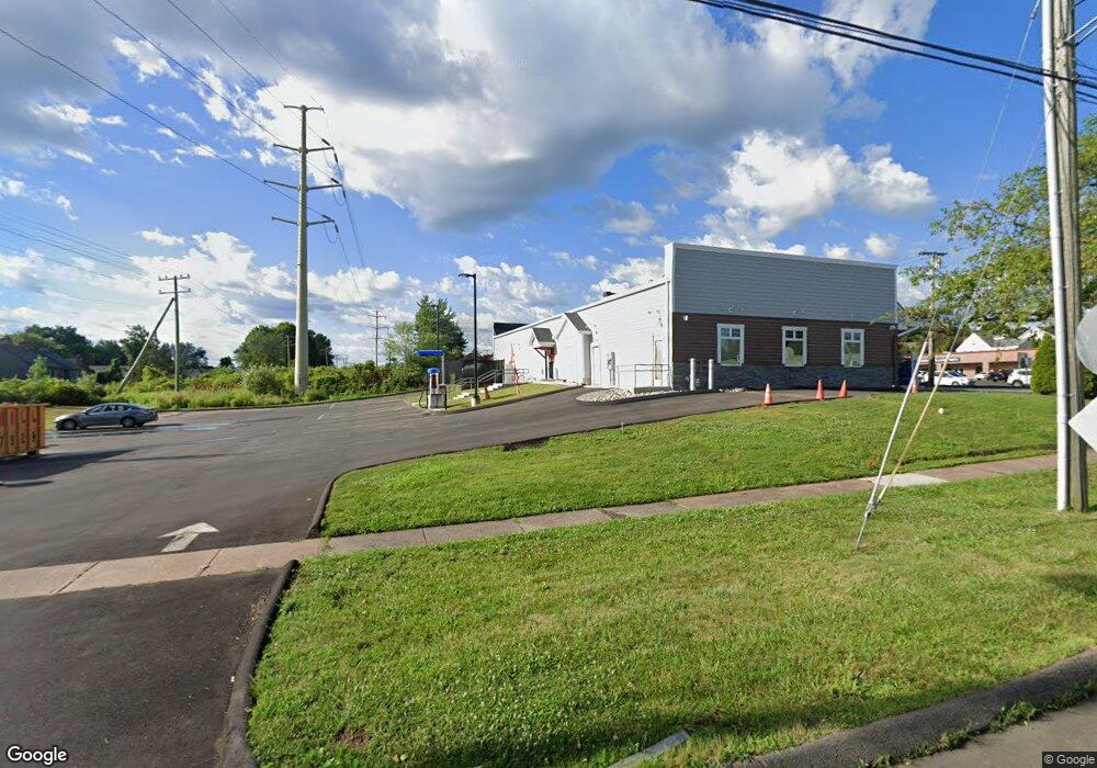 708 Silas Deane Hwy, Wethersfield, CT 06109 - photo 1