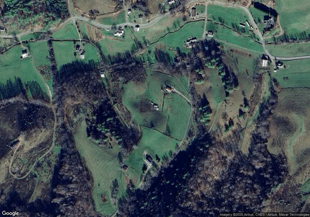 208 Victory Ln, Burnsville, NC 28714 - photo 1