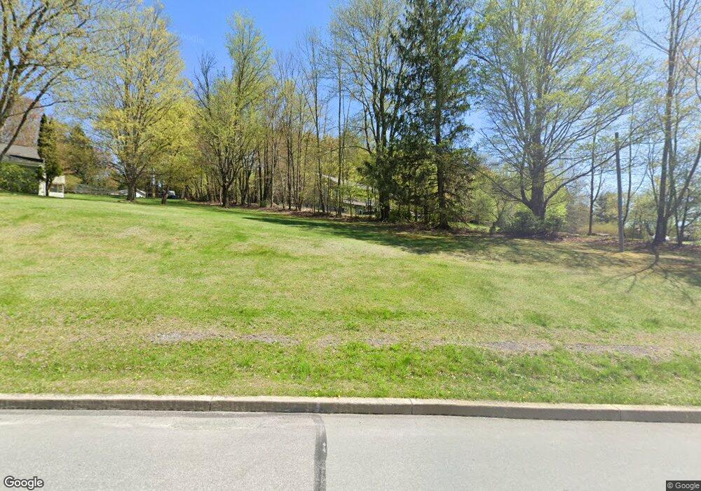 245 Cliff St, Honesdale, PA 18431 - photo 1