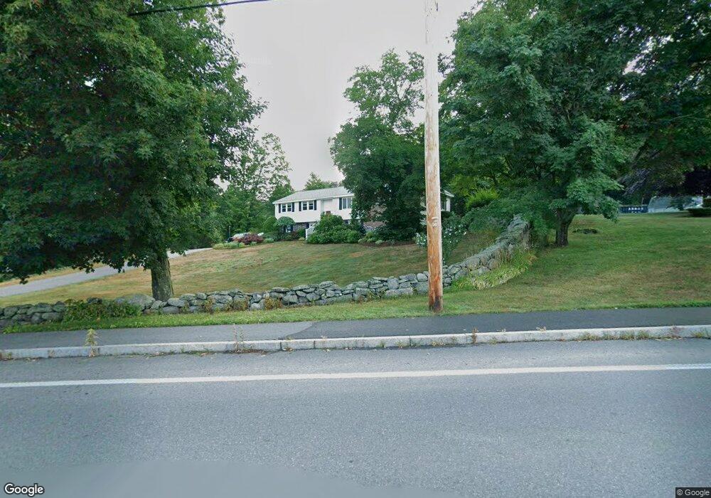 552 Arlington St, Dracut, MA 01826 - photo 1