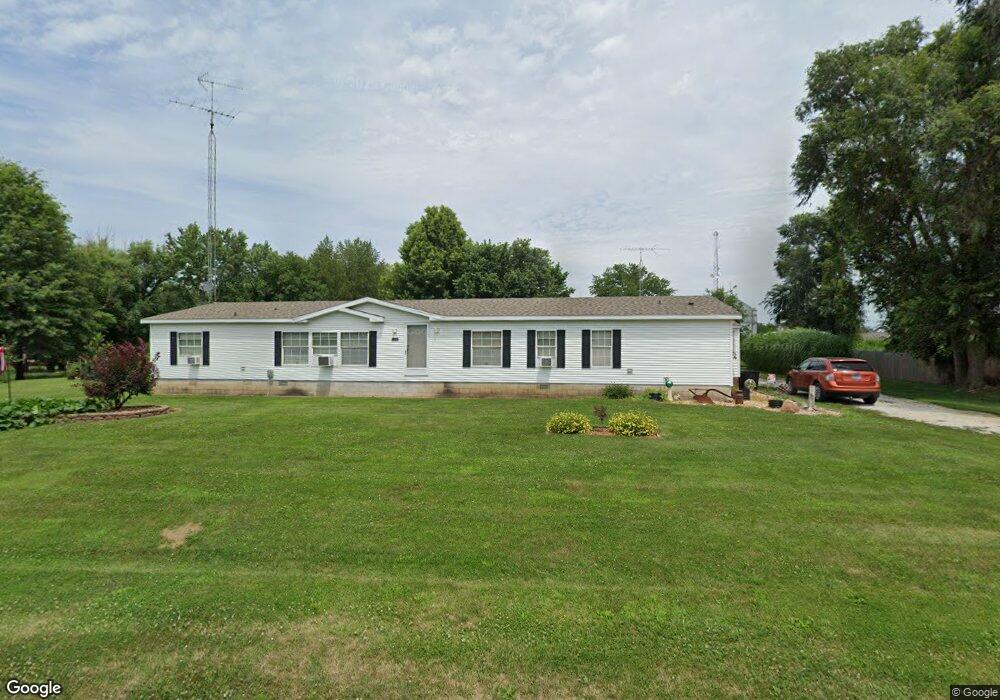 130 W Lincoln St, Good Hope, IL 61438 - photo 1