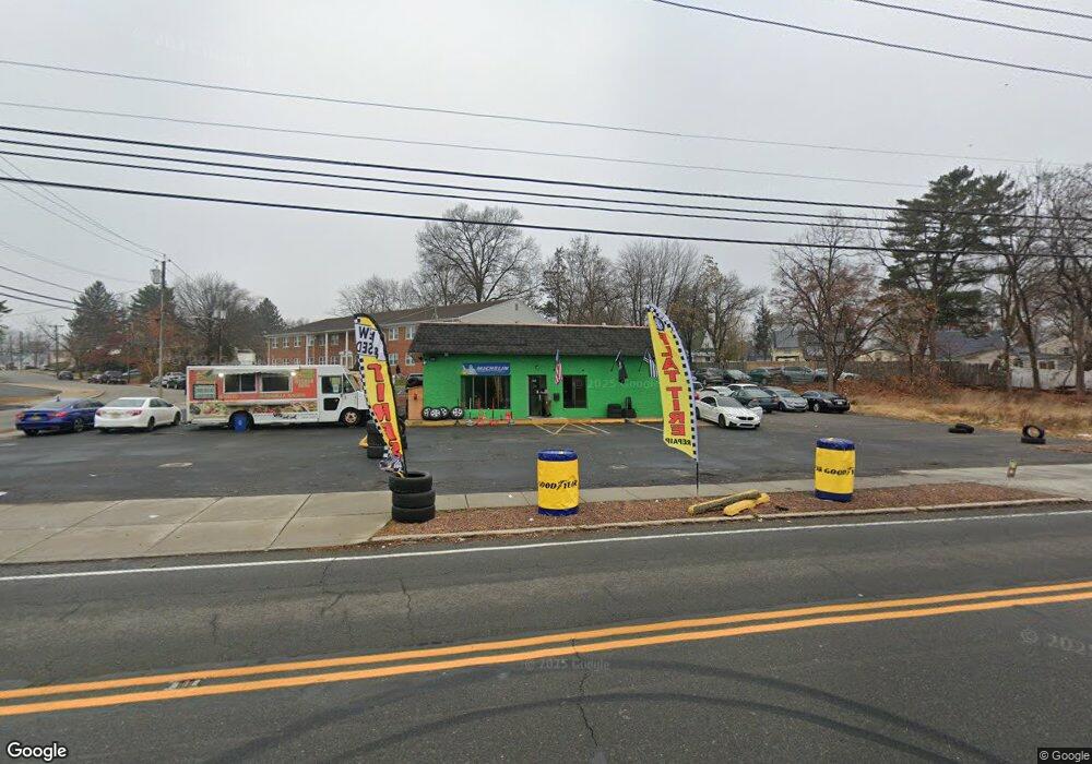 1280 Lincoln Hwy, Woodbridge Township, NJ 07067 - photo 1