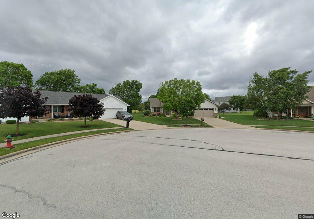 105 Aspen Cir, Woodville, OH 43469 - photo 1