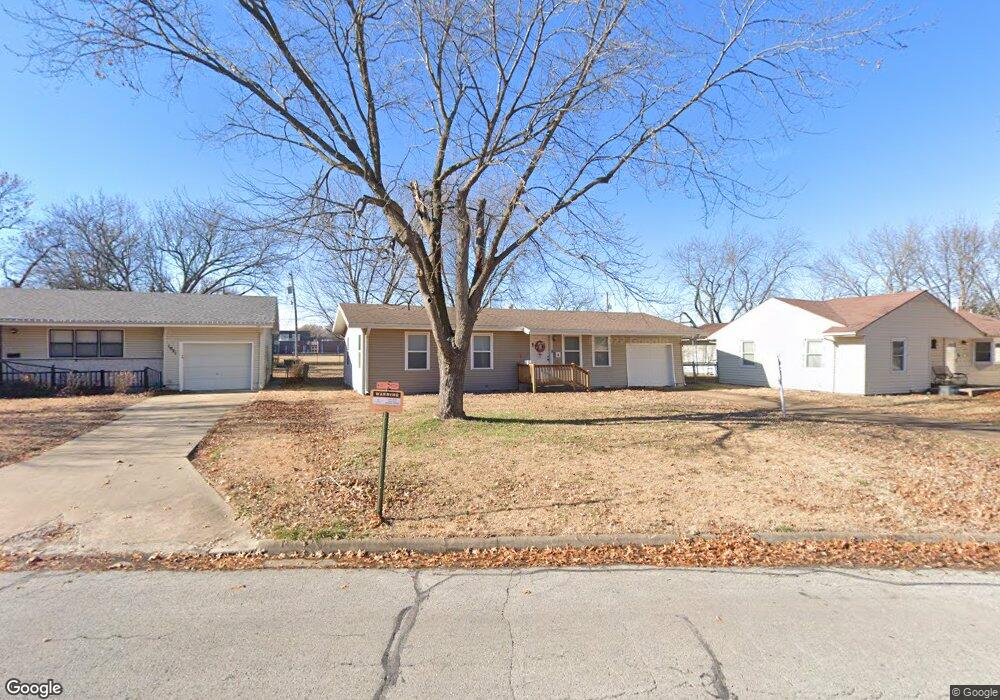 1017 S 29th St, Parsons, KS 67357 - photo 1