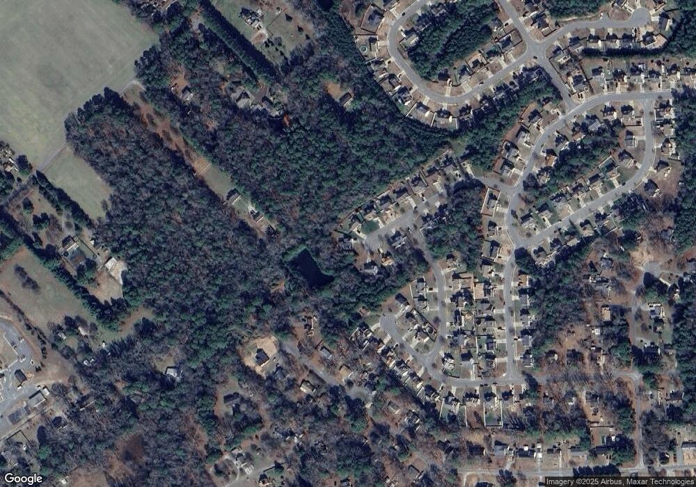 6823 Watch Harbour Cir, Hayes, VA 23072 - photo 1