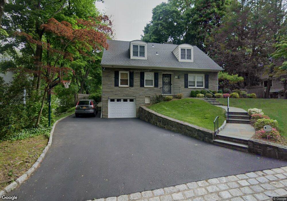 1 Mount Joy Ave, Scarsdale, NY 10583 - photo 1