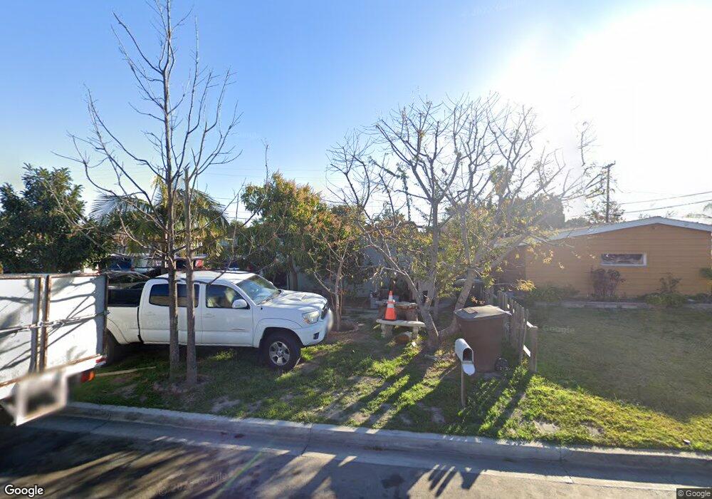 832 S Kenmore St, Anaheim, CA 92804 - photo 1