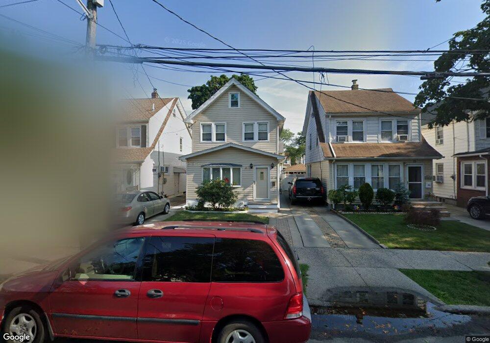 22420 92nd Rd, Queens Village, NY 11428 - photo 1