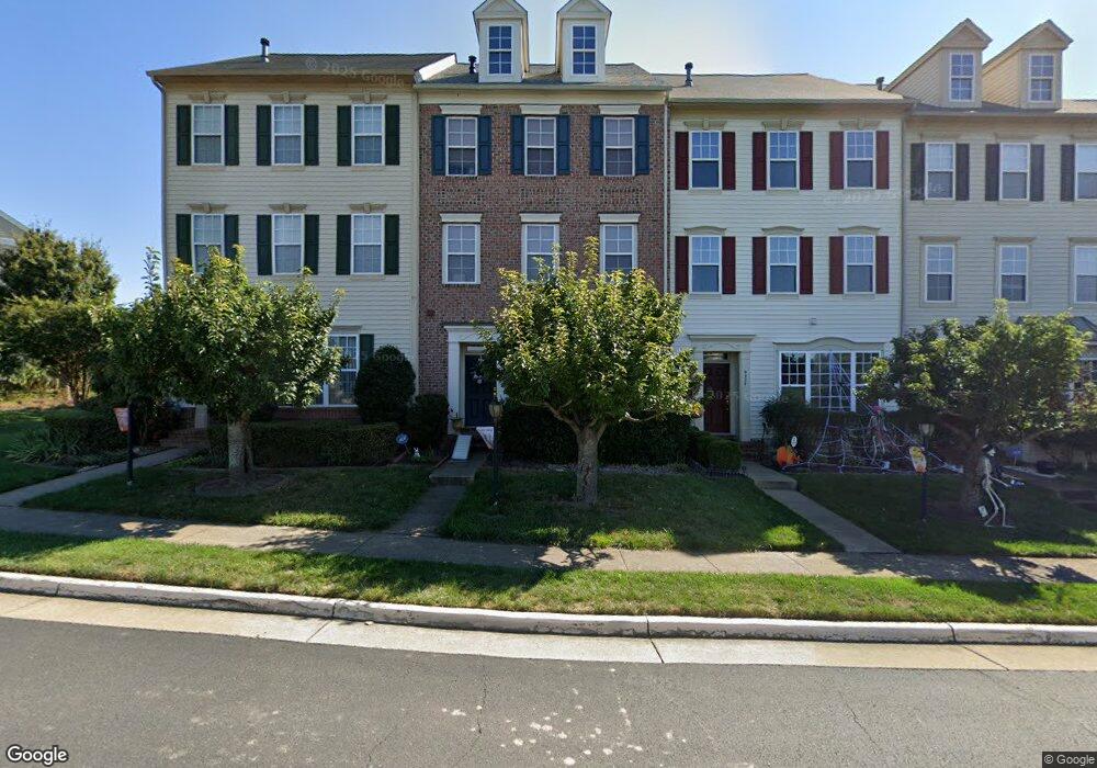 9227 Ribbon Falls Loop, Bristow, VA 20136 - photo 1