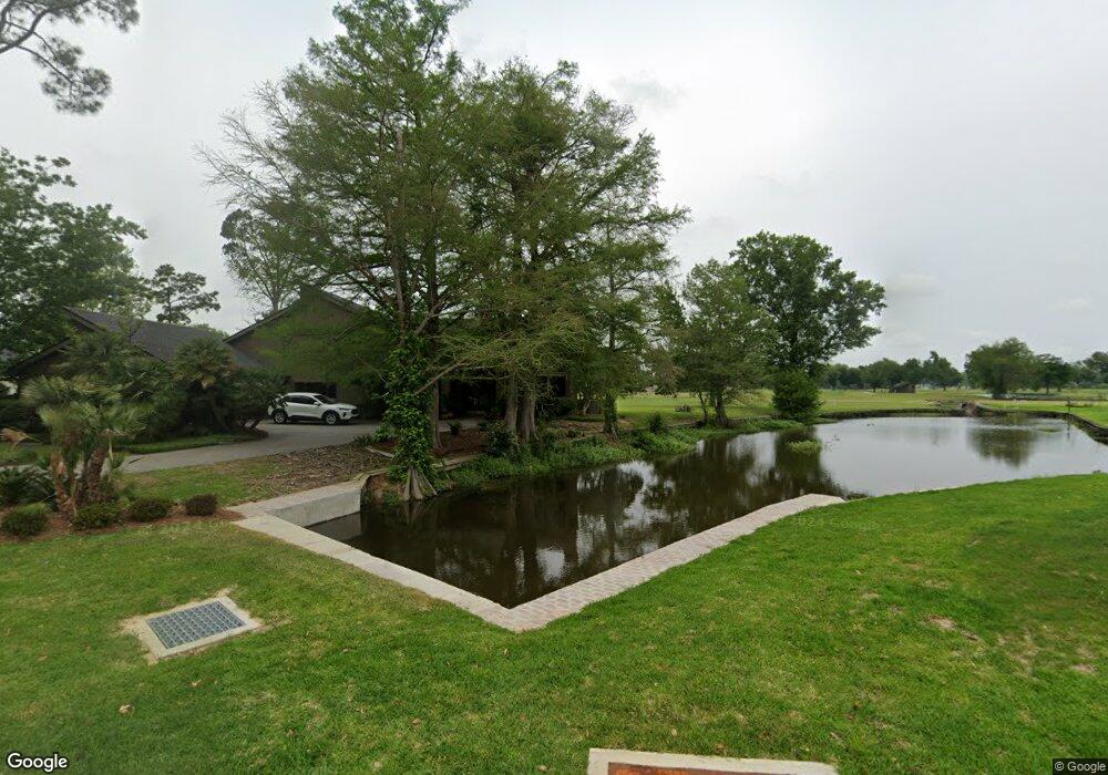 10 Fairway Dr, Lake Charles, LA 70605 - photo 1