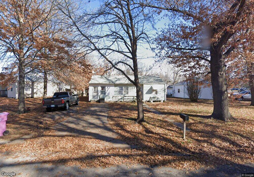 1222 Kimball Ave, Parsons, KS 67357 - photo 1