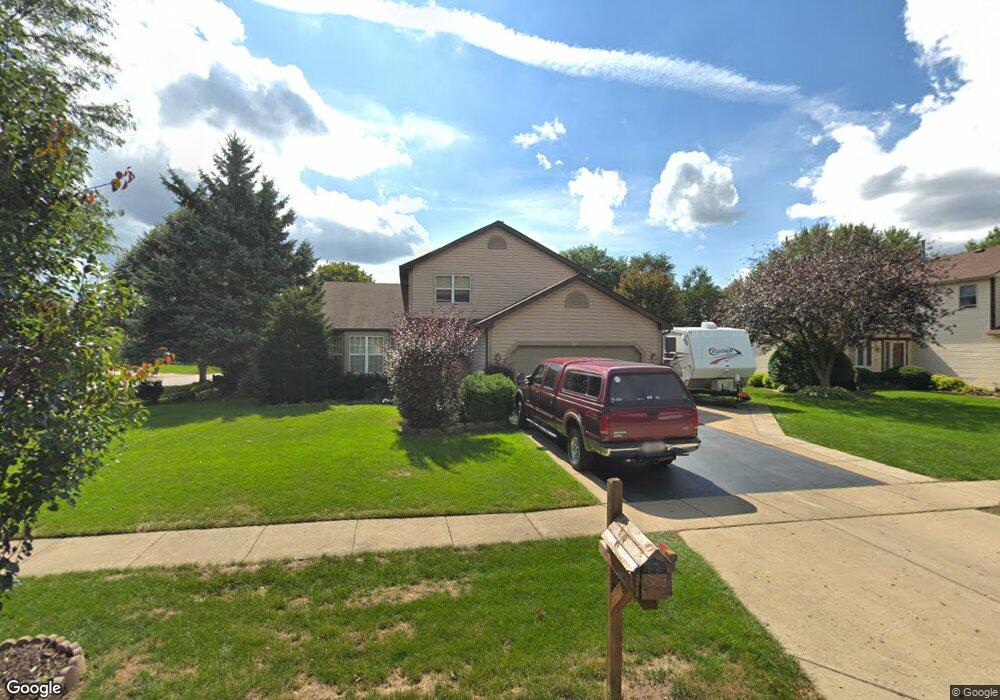 1941 Honey Locust Dr, Algonquin, IL 60102 - photo 1