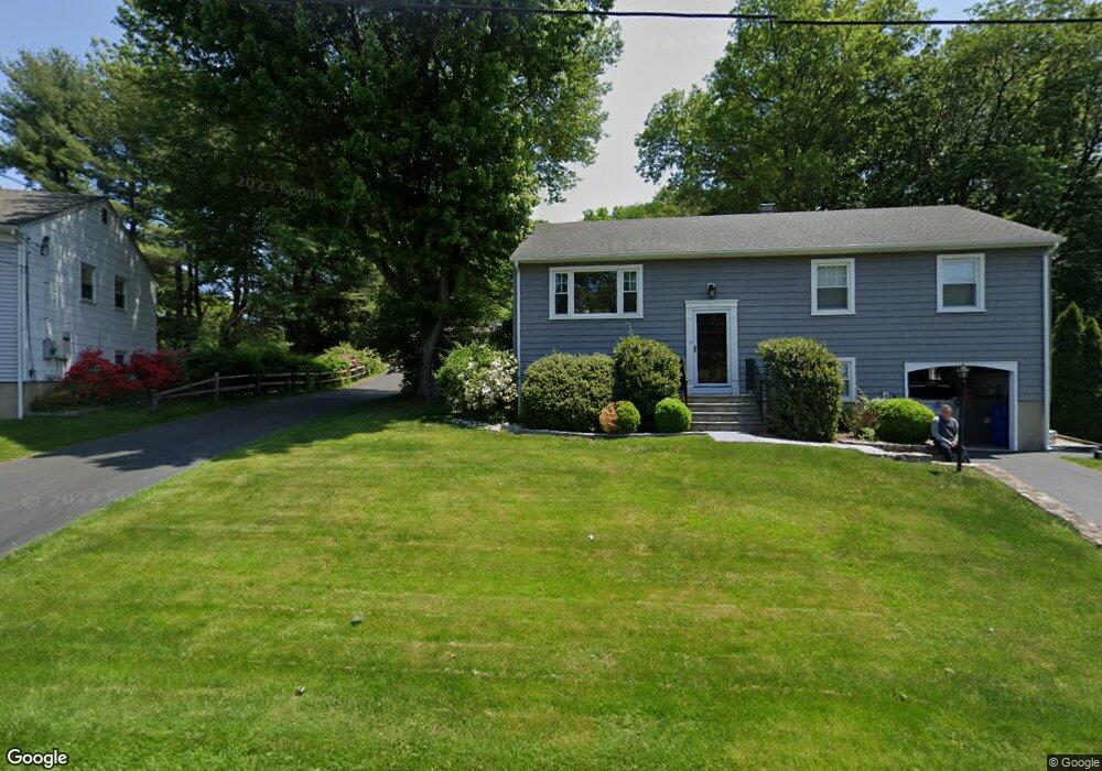 31 Guilford Ln, Greenwich, CT 06831 - photo 1