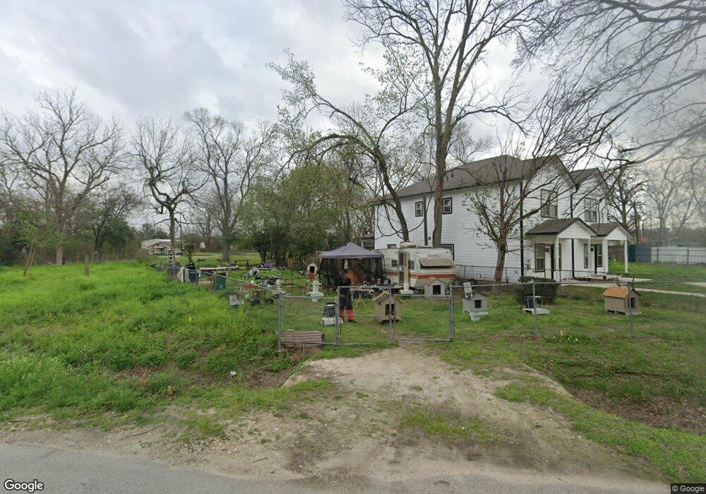 1025 Calvin Ave, Houston, TX 77088 - photo 1