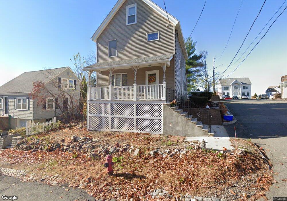 34 Roberts St, Malden, MA 02148 - photo 1