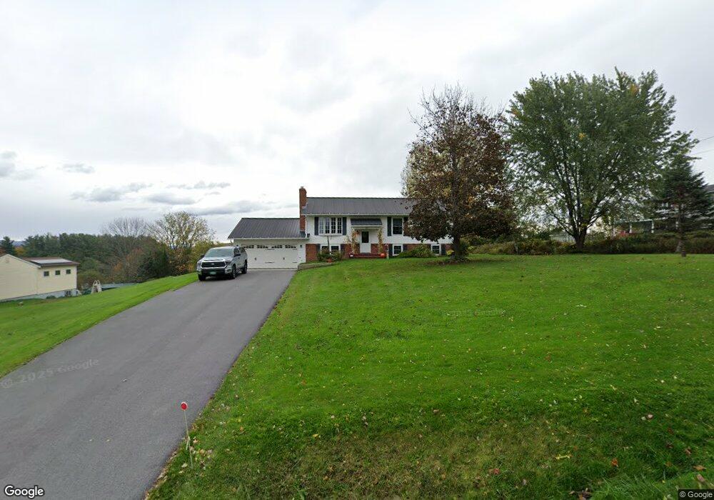 185 Red Barn Hill Rd, Milton, VT 05468 - photo 1