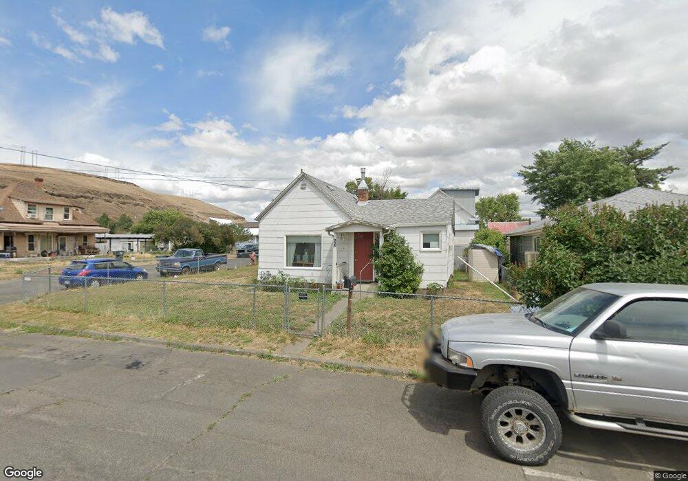 26 SE 11th St, Pendleton, OR 97801 - photo 1