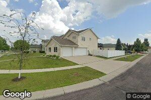 5526 Sunflower Ln S, Fargo, ND 58104