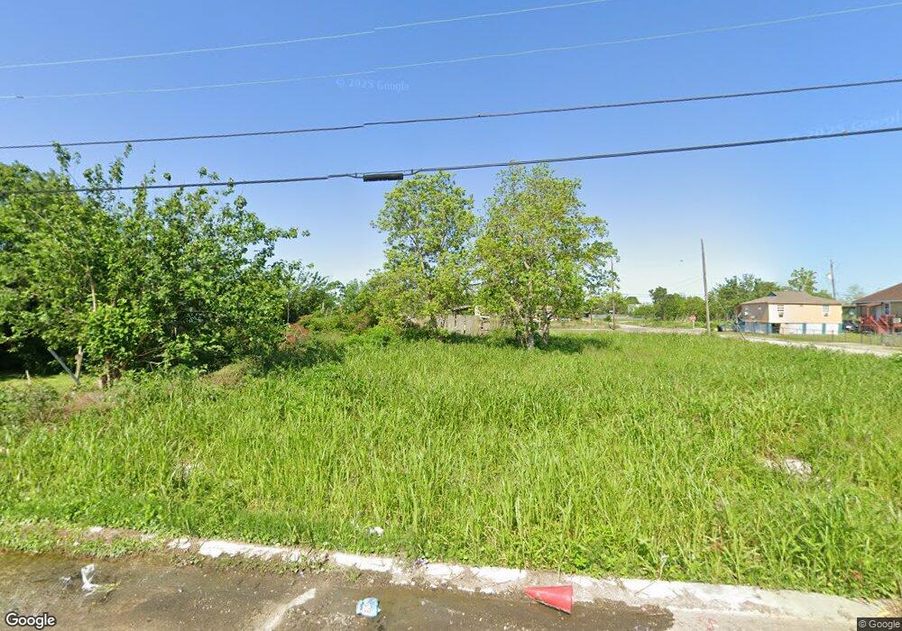 3138 Clouet St, New Orleans, LA 70126 - photo 1