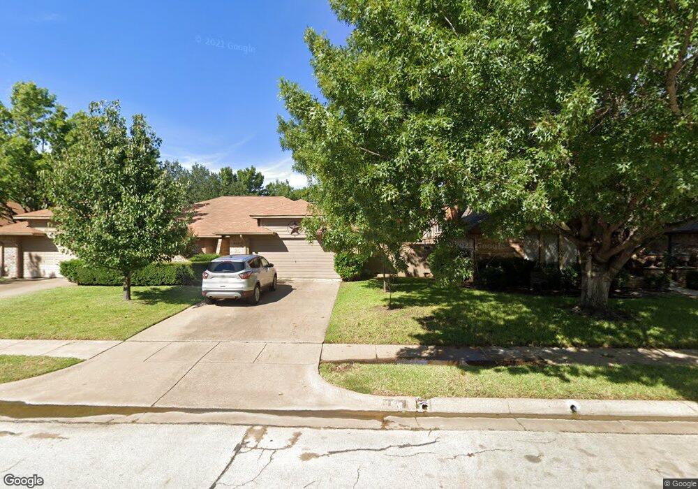 104 Mountain View Dr, Bedford, TX 76021 - photo 1