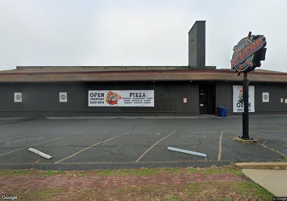 1402 N 9th St, Reading, PA 19604 - photo 1