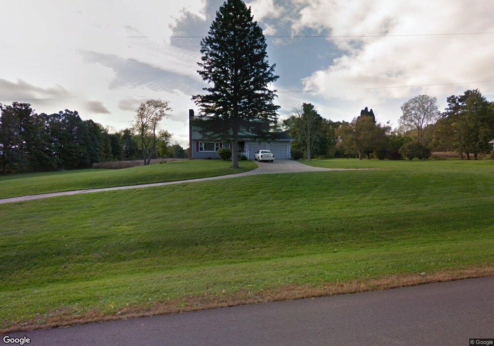 1702 Chew Rd, Mansfield, OH 44903 - photo 1