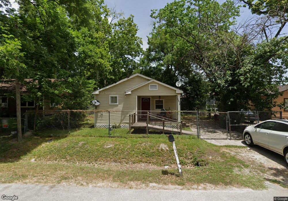 1072 Conklin St, Houston, TX 77088 - photo 1