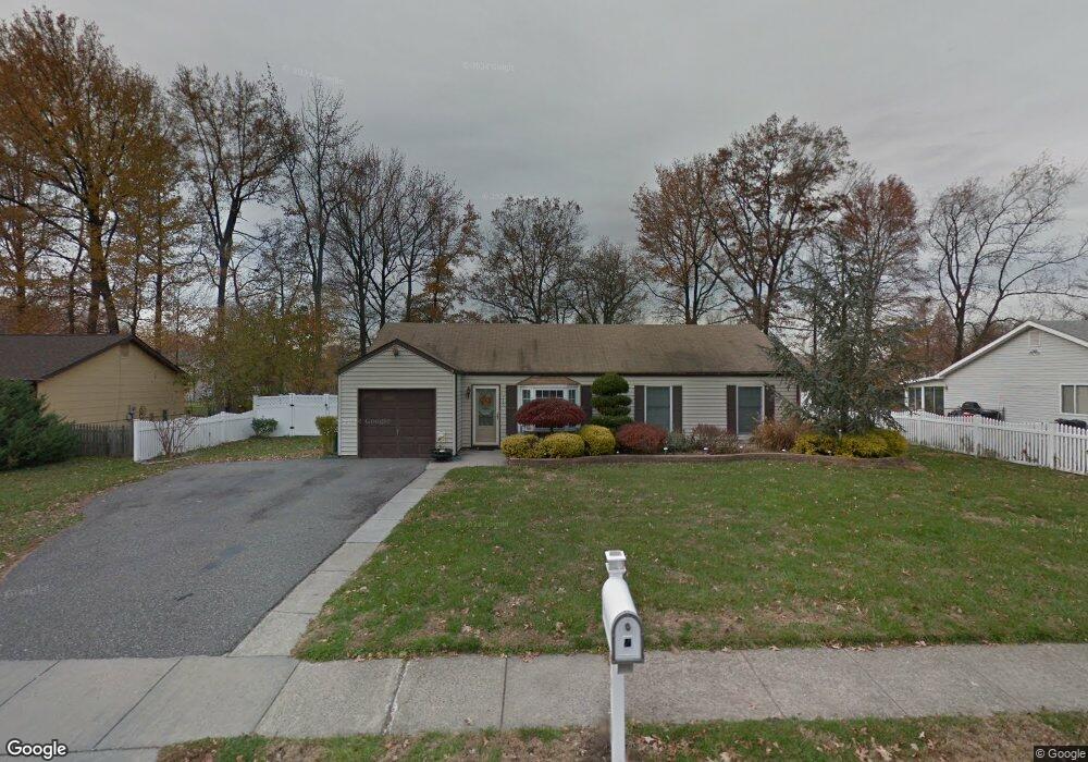 110 Snow Drop Ln, Penns Grove, NJ 08069 - photo 1