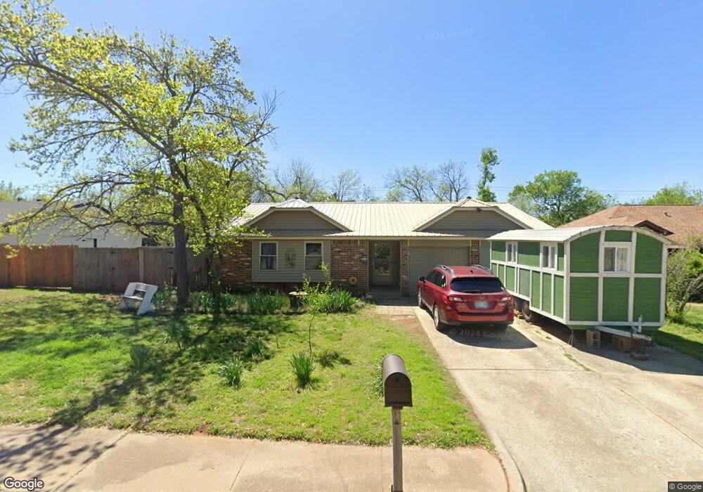1120 Lapwing Rd, Edmond, OK 73003 - photo 1