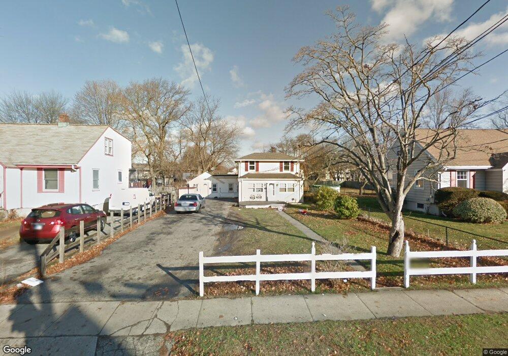 555 Sedgewick Ave unit 555A, Stratford, CT 06615 - photo 1