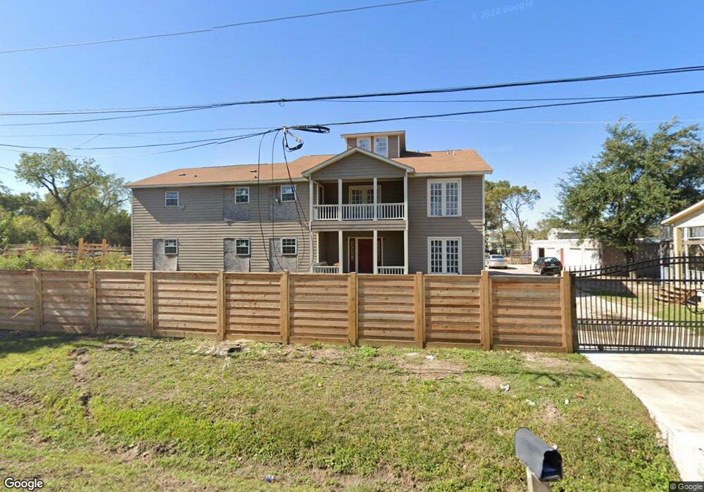 9515 Sunnywood Dr, Houston, TX 77038 - photo 1