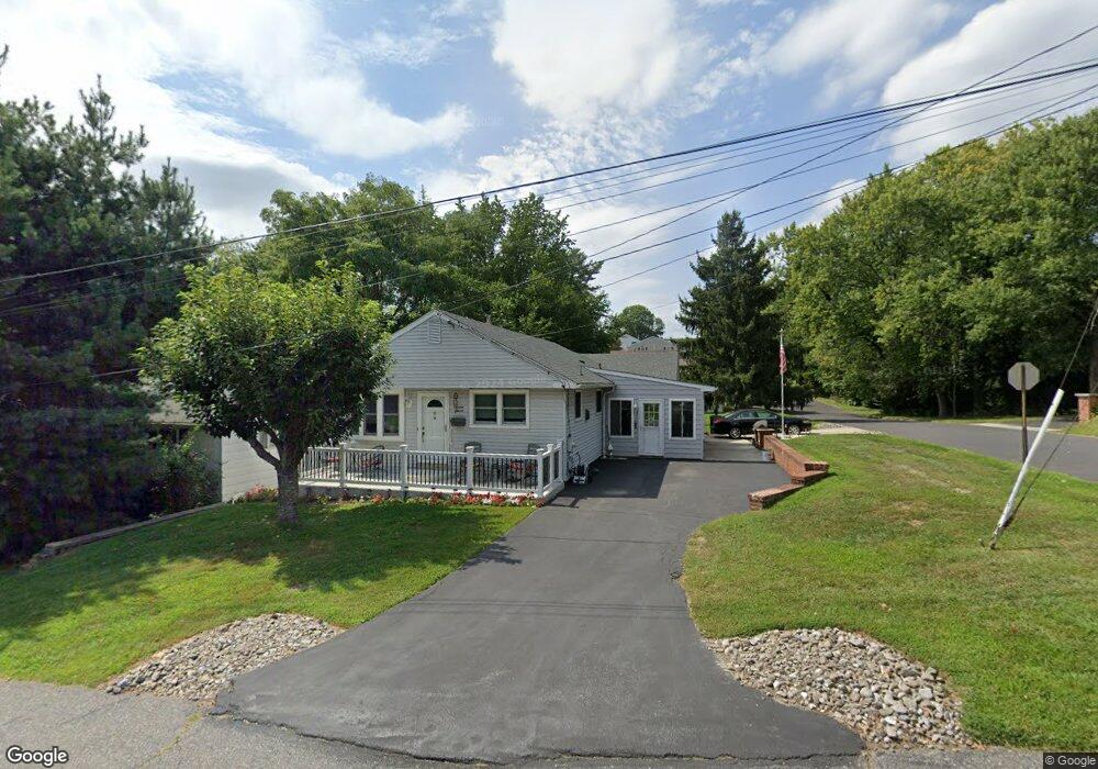 711 Blakeley Rd, Wallingford, PA 19086 - photo 1