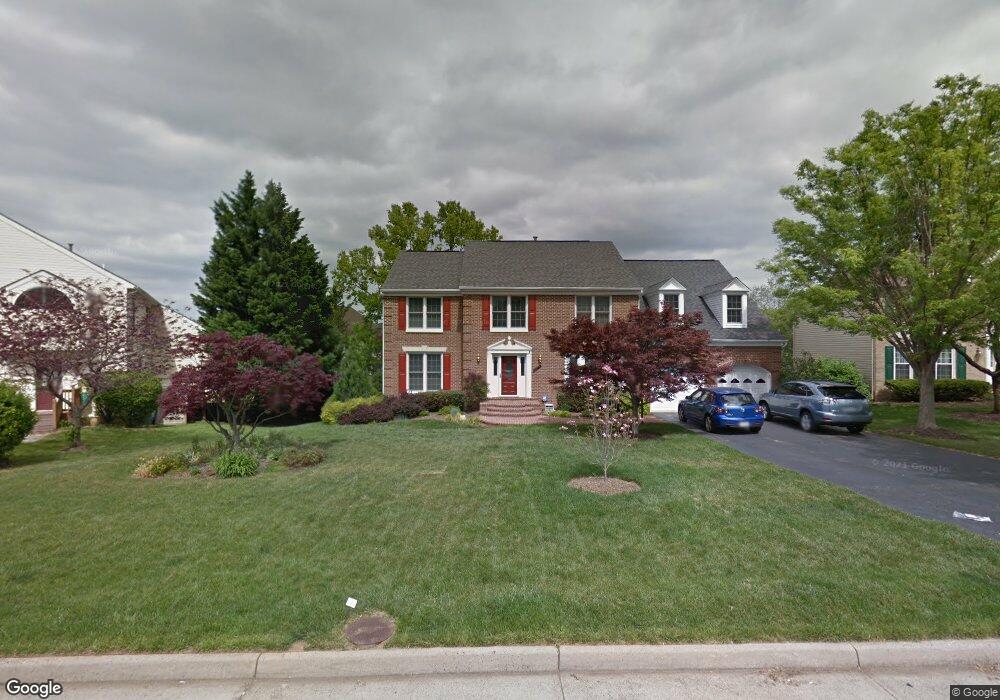 5504 Chestermill Ct, Fairfax, VA 22030 - photo 1