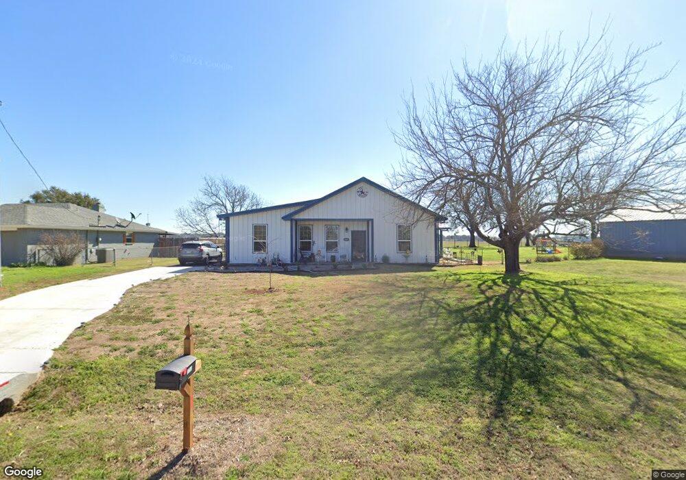 2203 Long Creek Ct, Granbury, TX 76049 - photo 1